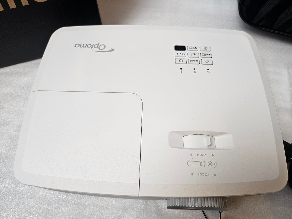 Optoma W331 DLP Projector | 3300 Lumens | 1280×800 | HDMI | Very Good Condition